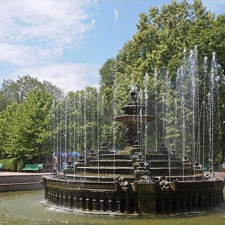 Ultracentral Armeneasca Street Chişinǎu Buitenkant foto