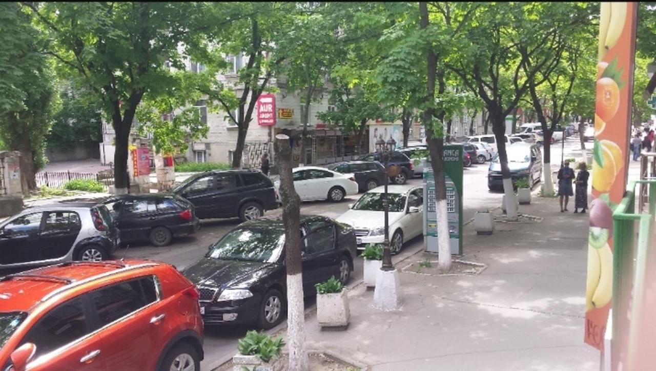Ultracentral Armeneasca Street Chişinǎu Buitenkant foto